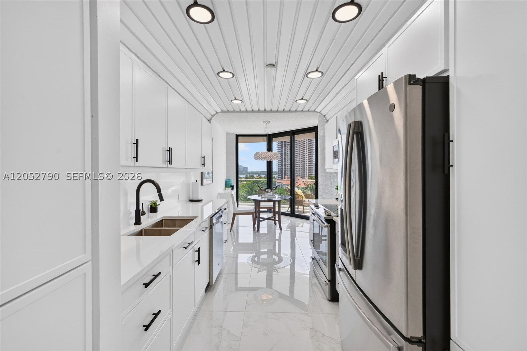 WILLIAMS ISLAND - Residential