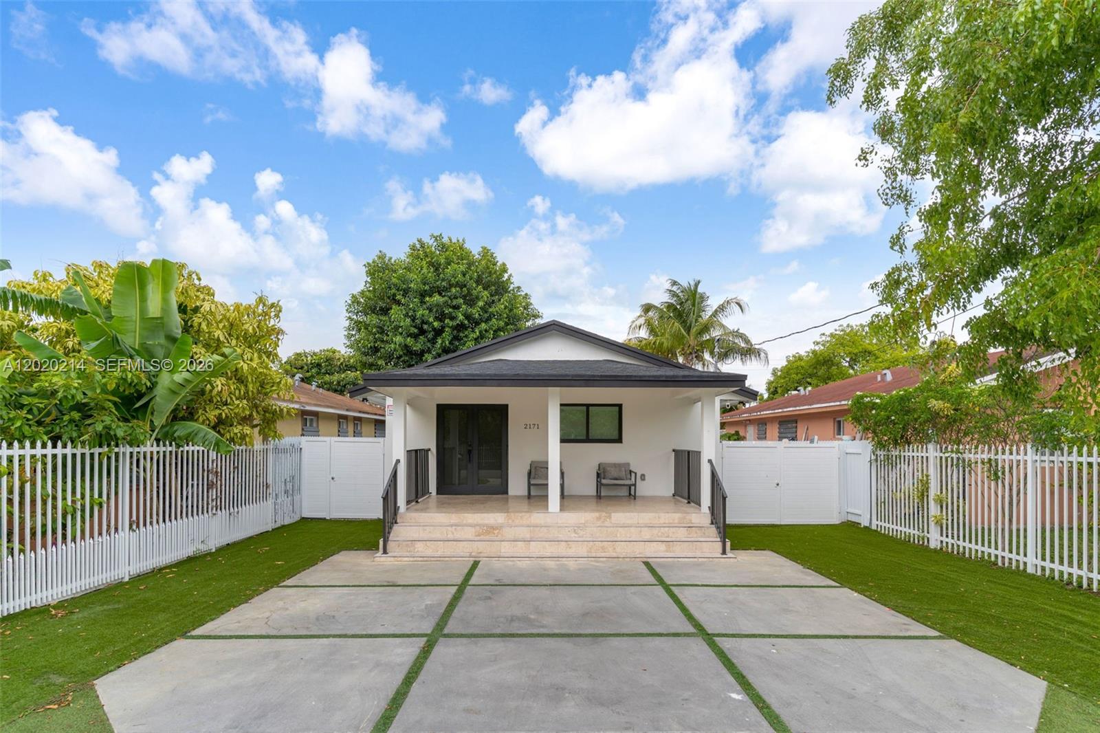 EARLINGTON HGTS - Residential