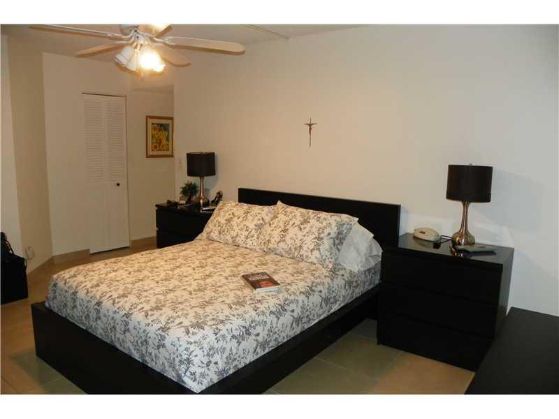 TOWER AT BISCAYNE COVE - Residential Lease
