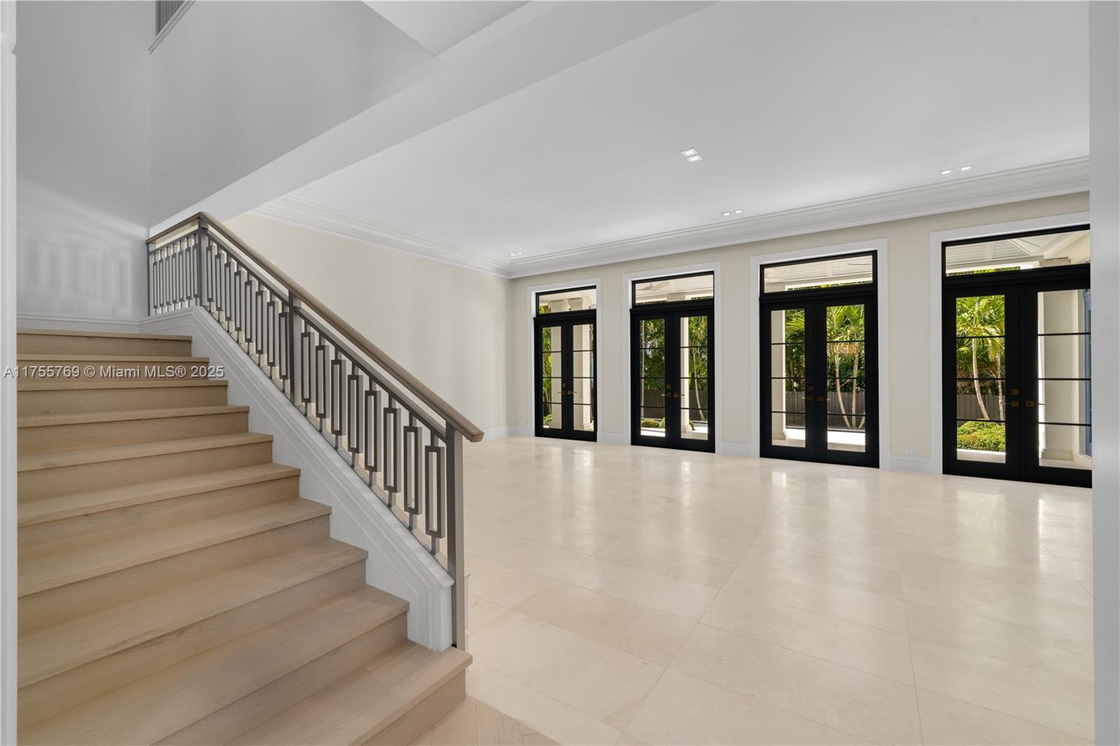 SUB OF LAGORCE ISLAND - Residential