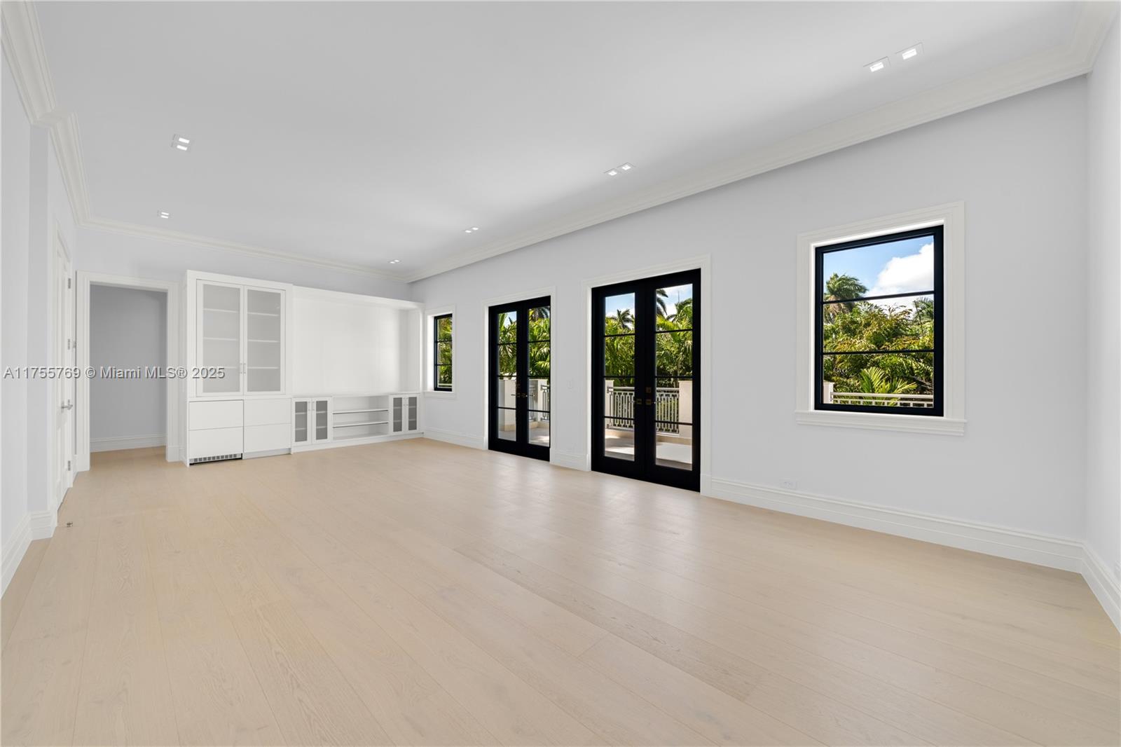 SUB OF LAGORCE ISLAND - Residential