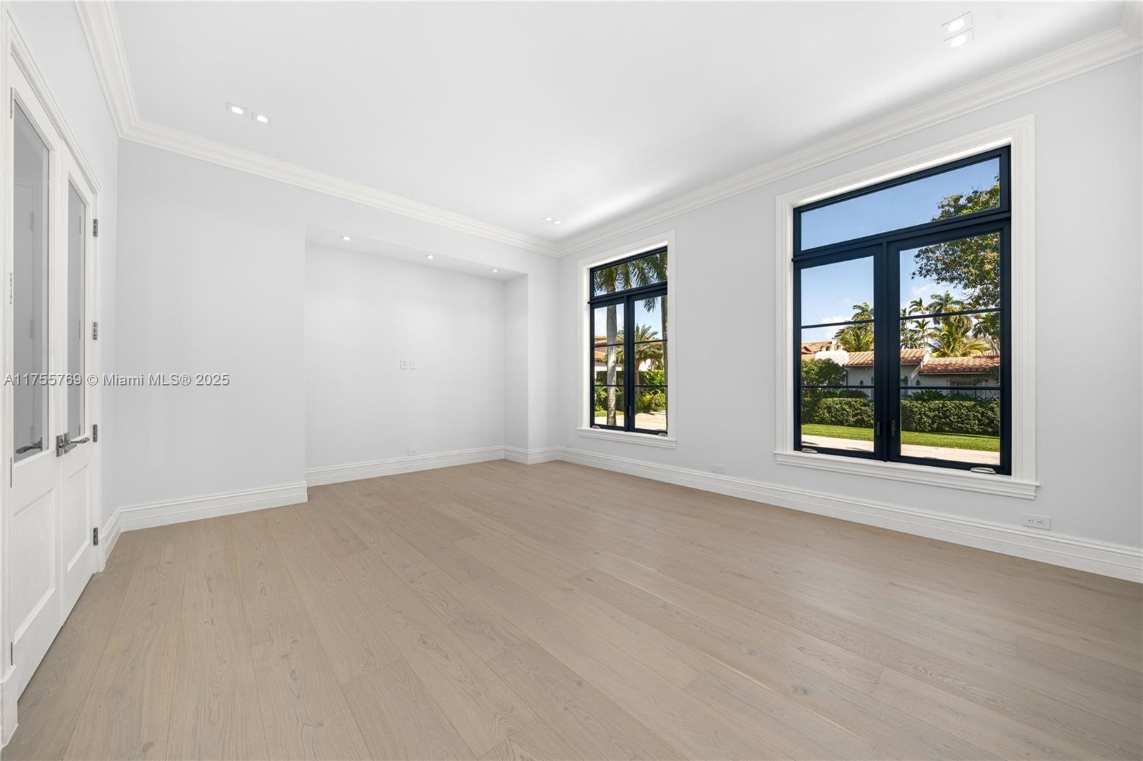 SUB OF LAGORCE ISLAND - Residential