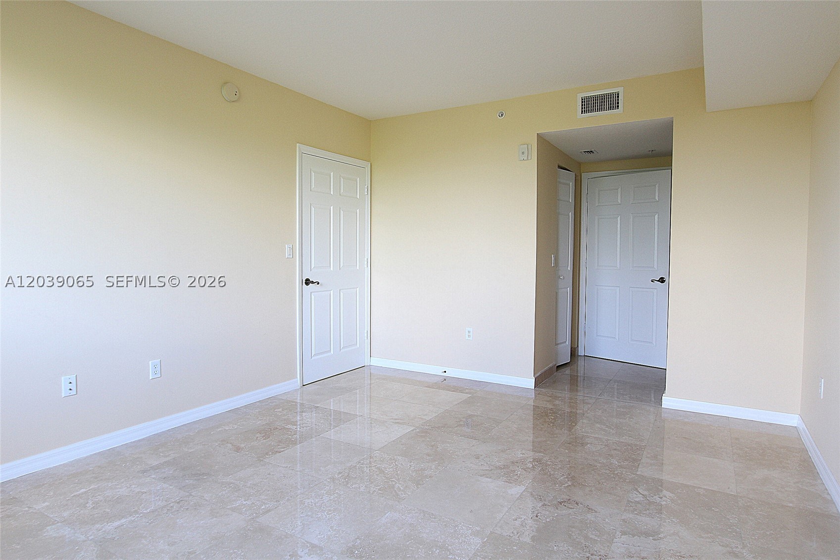 KEYSTONE VILLAS II CONDO - Residential
