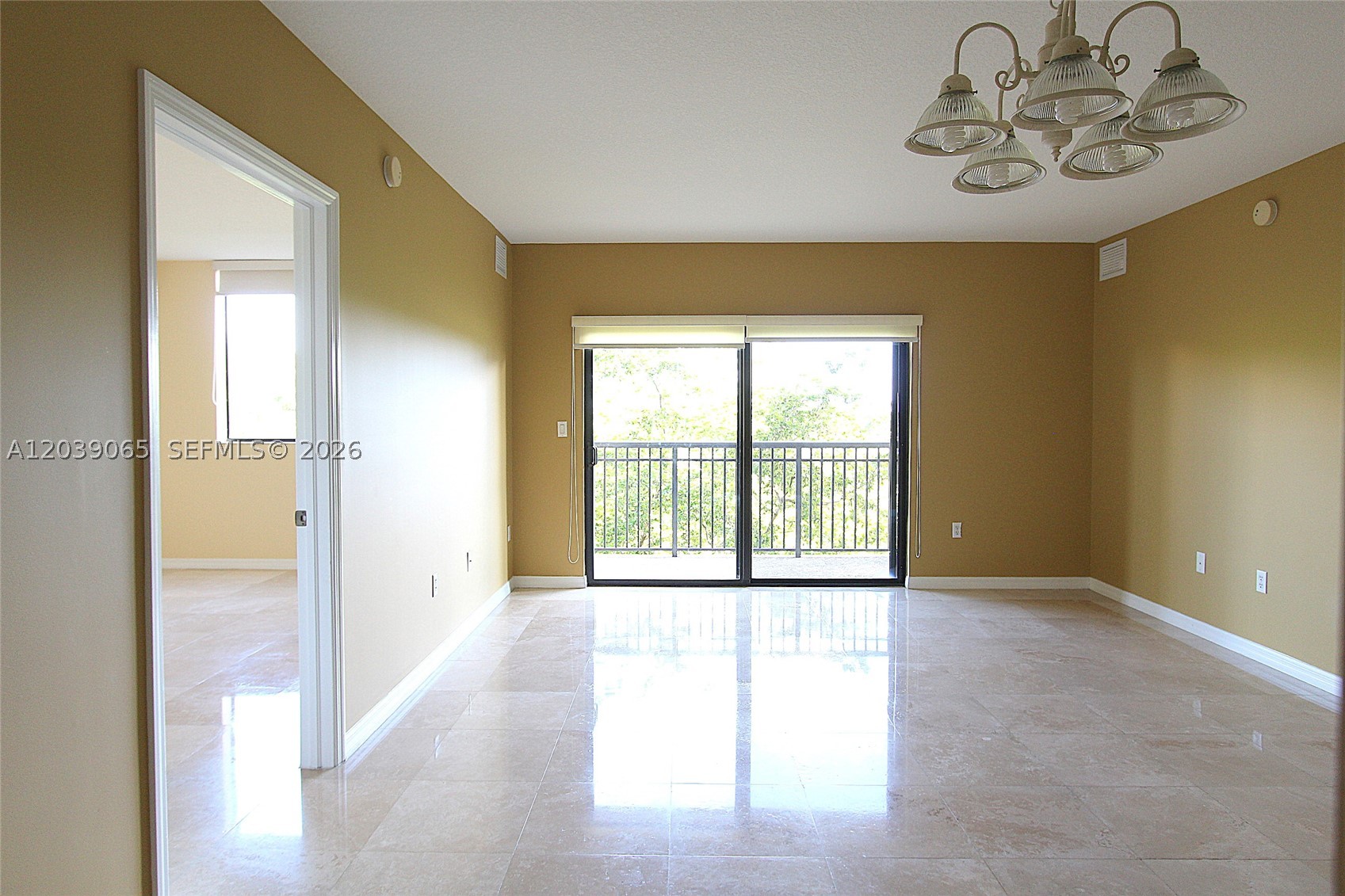 KEYSTONE VILLAS II CONDO - Residential