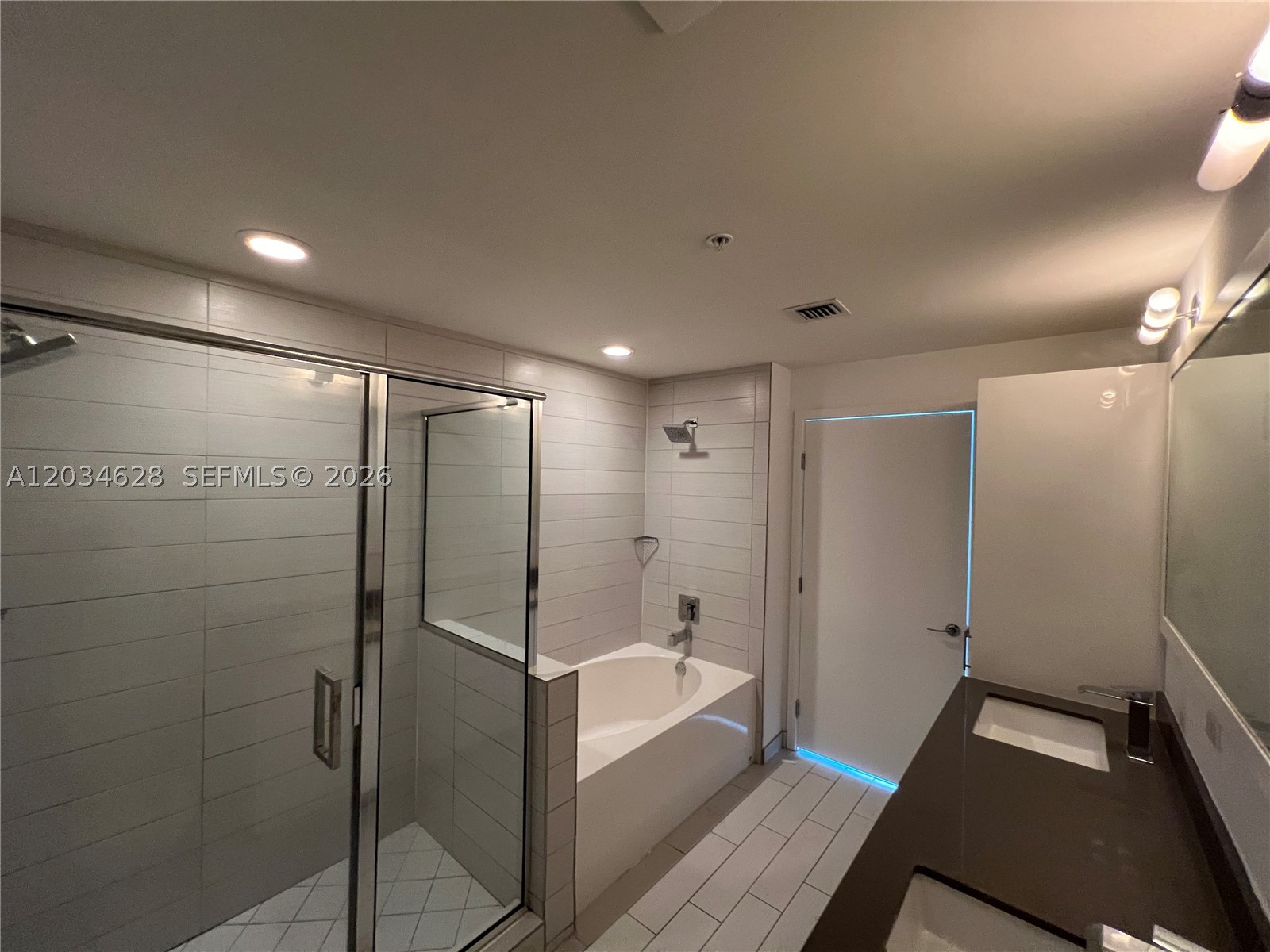 NINE AT MARY BRICKELL VIL - Residential Lease