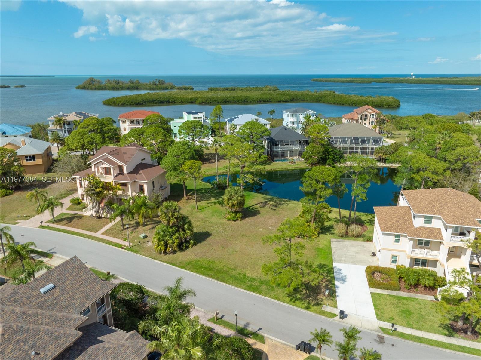 POINTE ALEXIS NORTH PHASE - Land