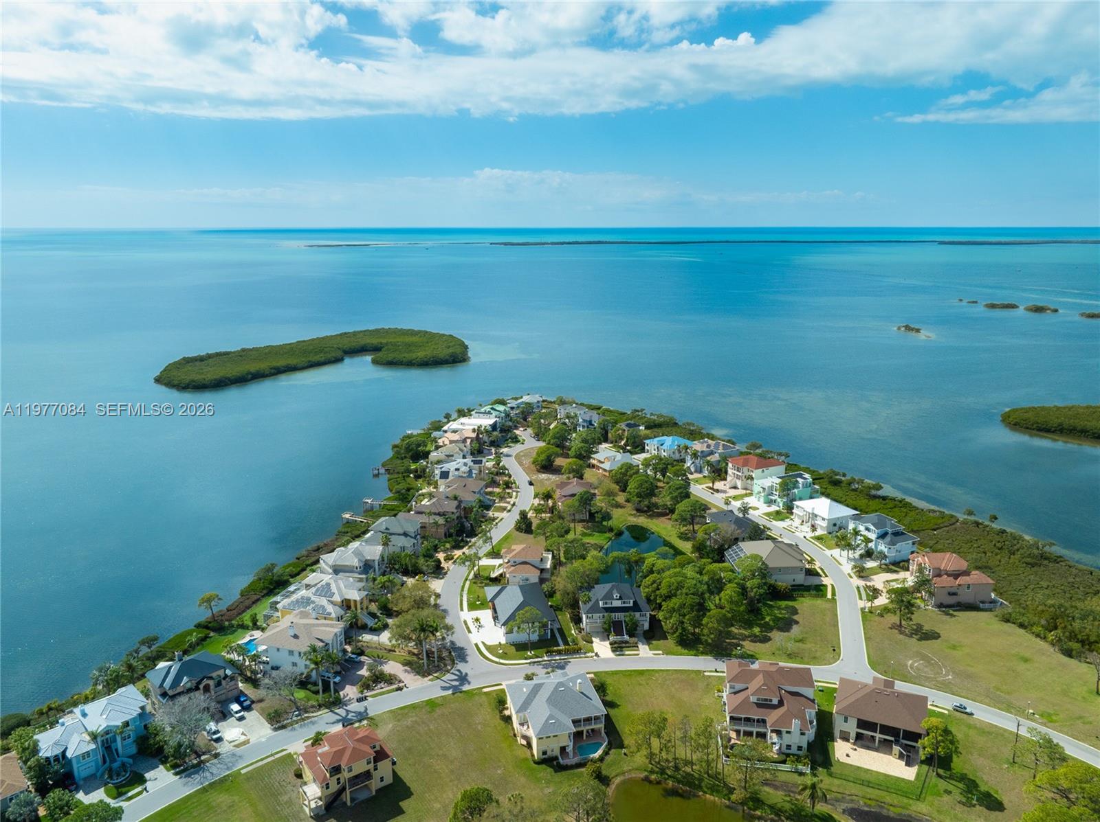 POINTE ALEXIS NORTH PHASE - Land
