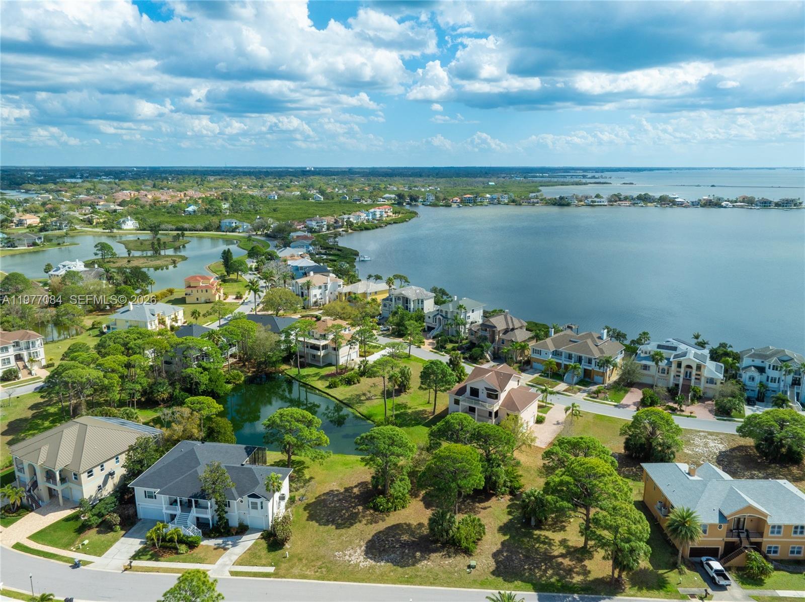 POINTE ALEXIS NORTH PHASE - Land