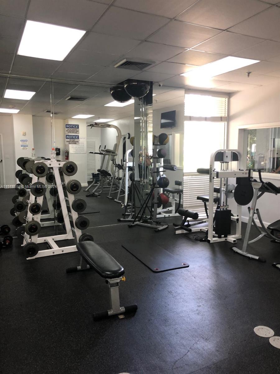 MADISON DOWNTOWN CONDO - Residential Lease