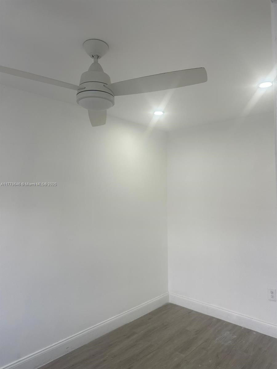 ALAMEDA IV EAST CONDO - Residential Lease
