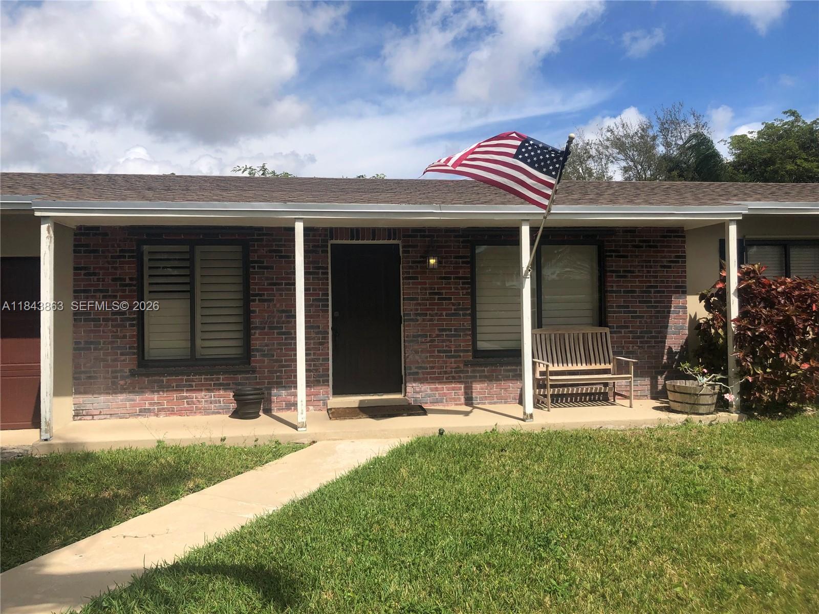 PINE SHORE SEC 1 - Residential