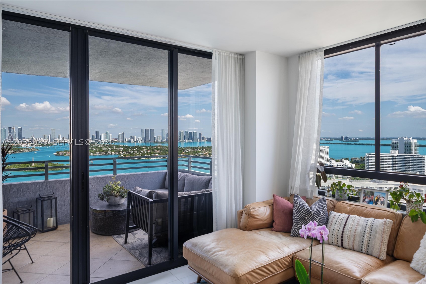THE WAVERLY AT SOUTH BEAC - Residential