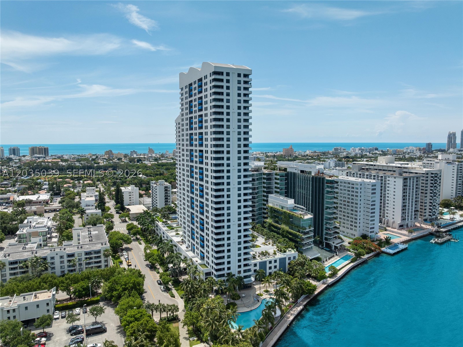 THE WAVERLY AT SOUTH BEAC - Residential