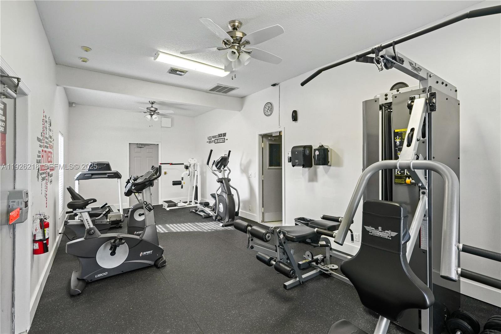 BOCA GARDENS - Residential Lease
