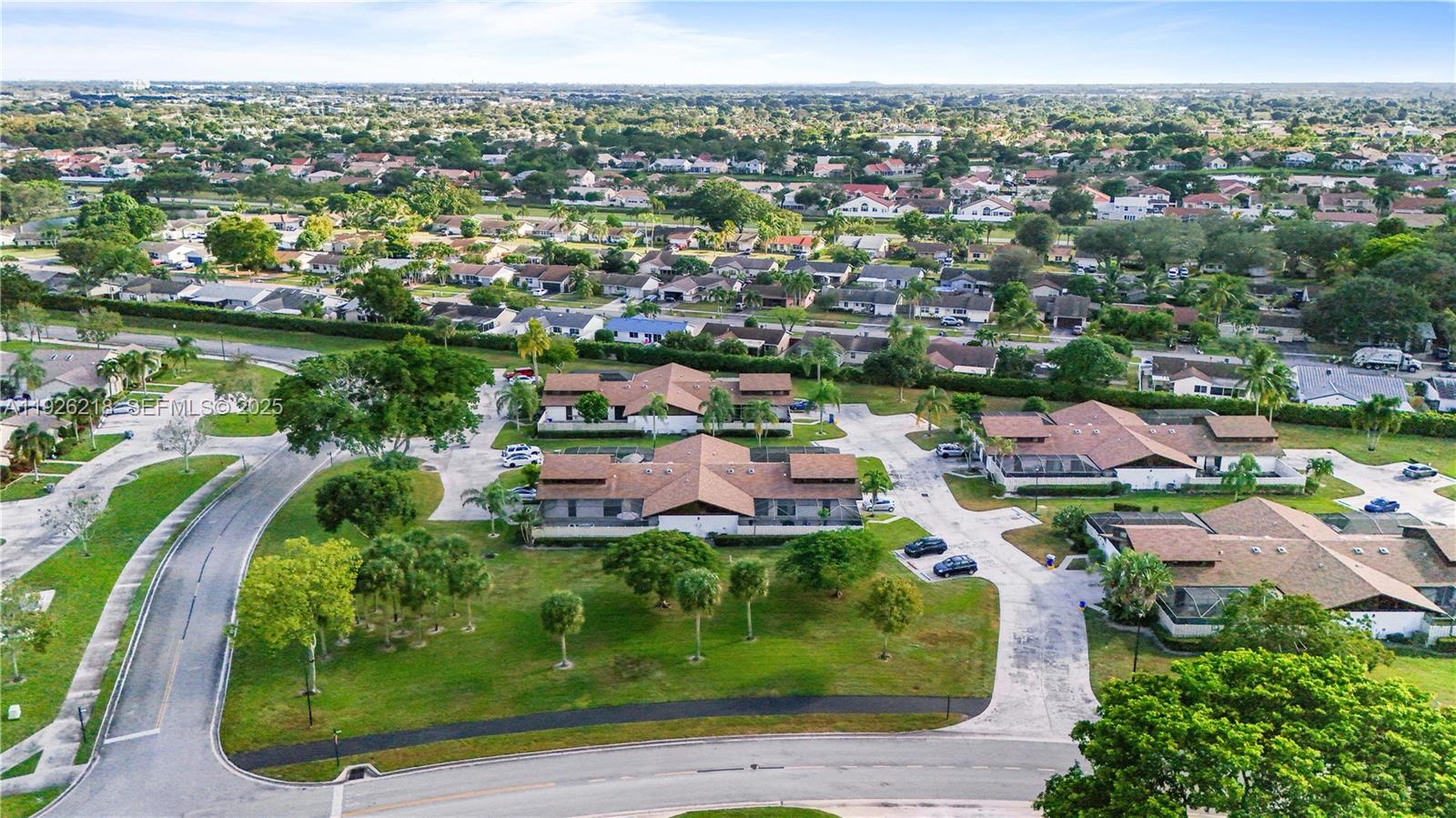 BOCA GARDENS - Residential Lease
