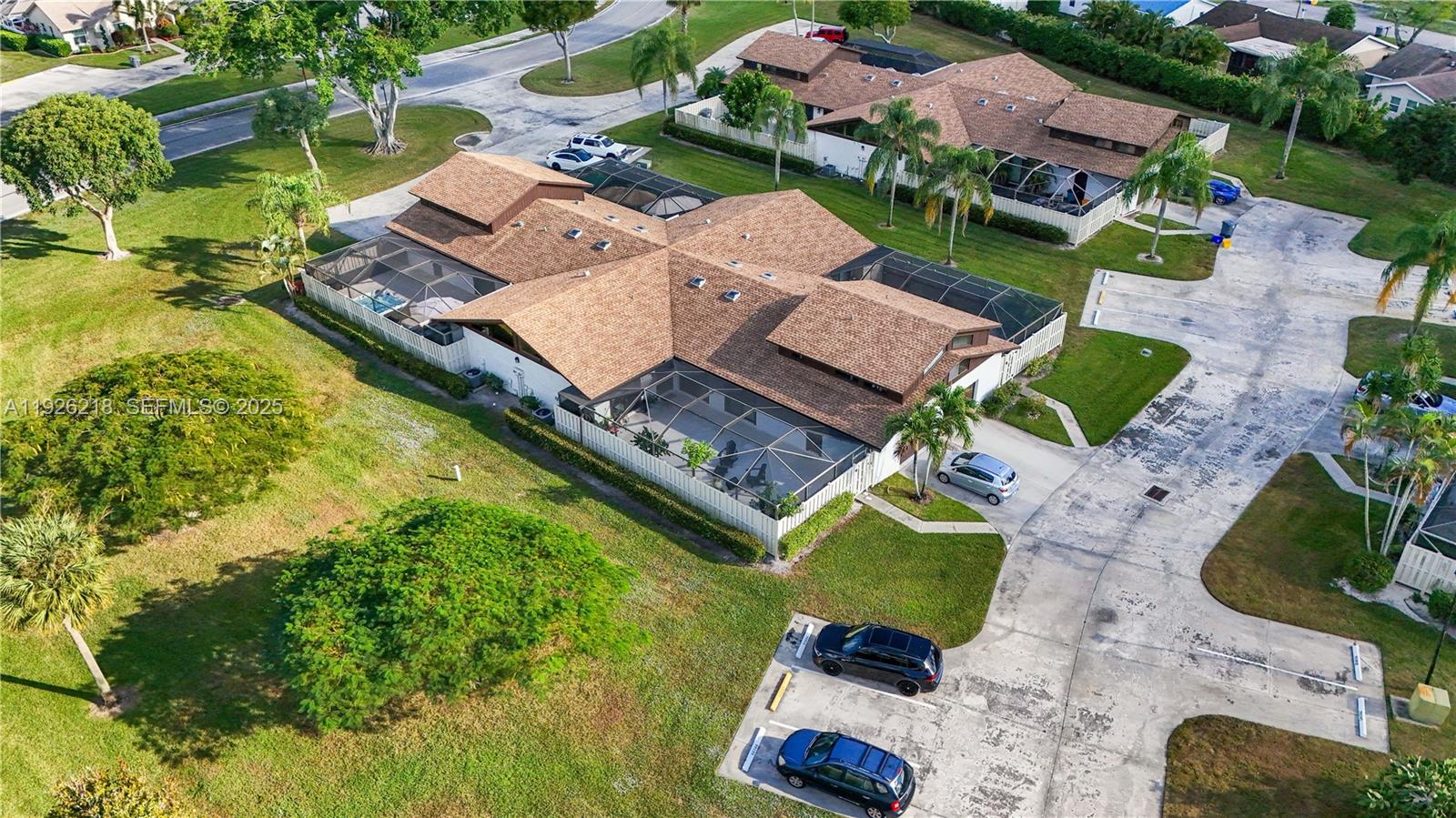 BOCA GARDENS - Residential Lease