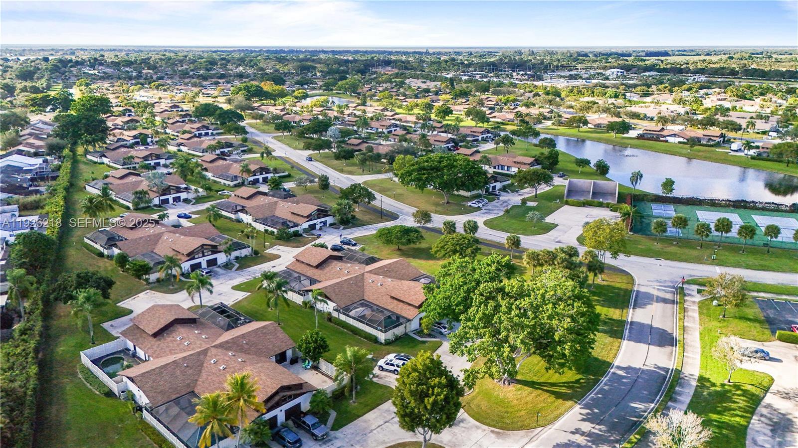 BOCA GARDENS - Residential Lease