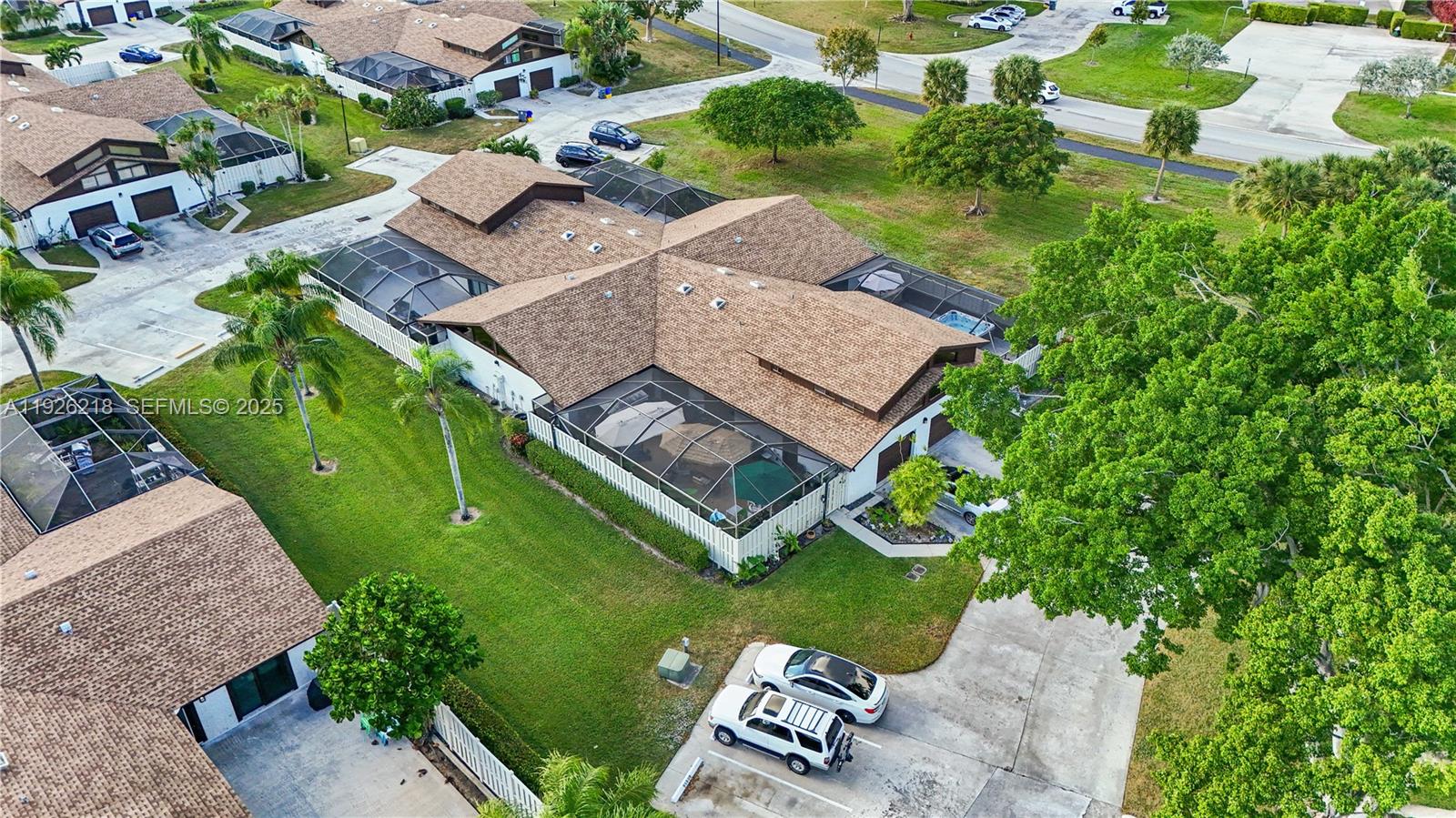 BOCA GARDENS - Residential Lease