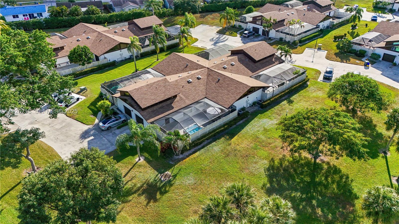 BOCA GARDENS - Residential Lease