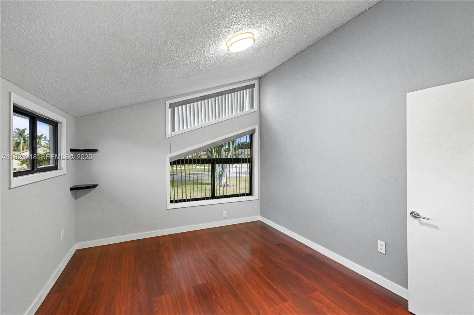 BOCA GARDENS - Residential Lease