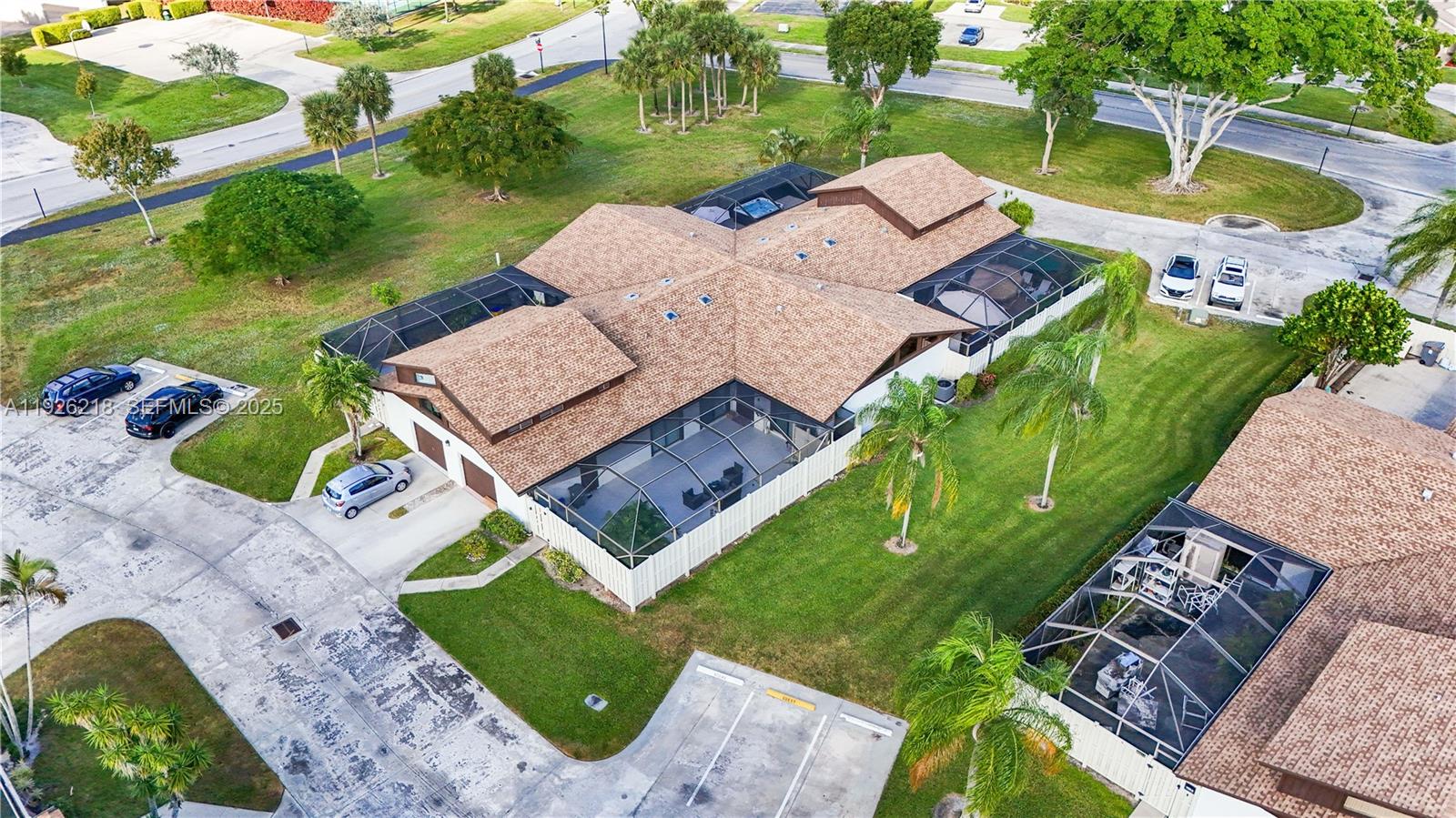 BOCA GARDENS - Residential Lease