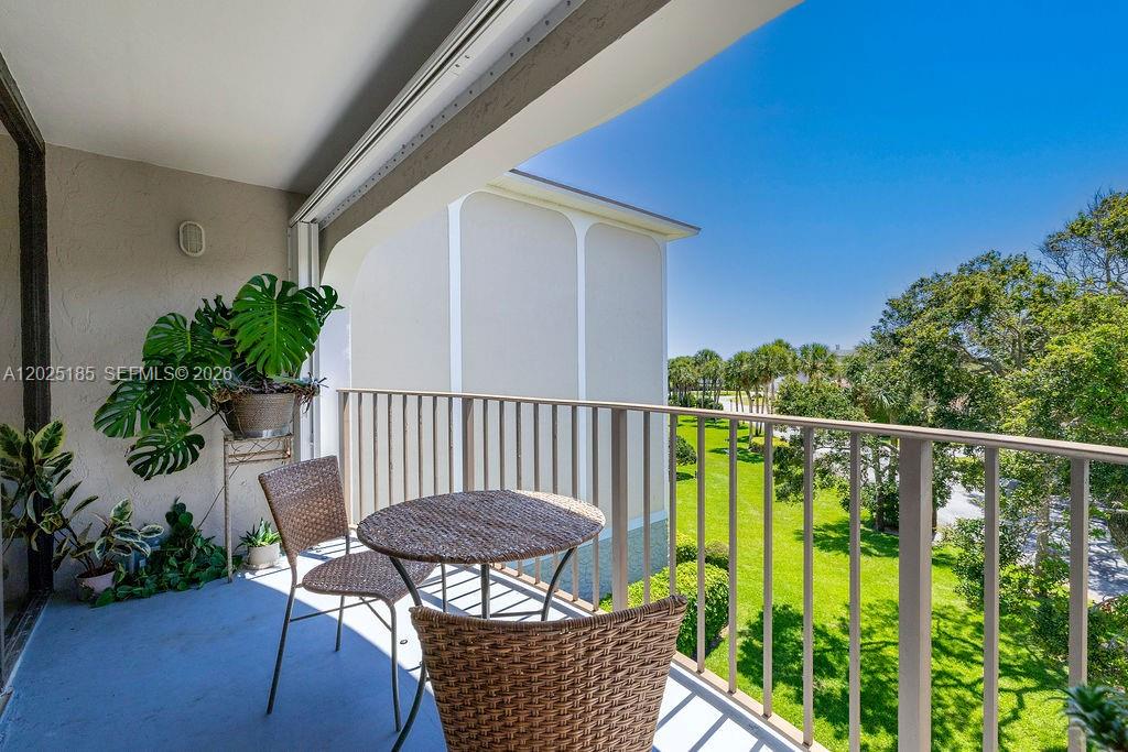 SEA WATCH CONDO - Residential