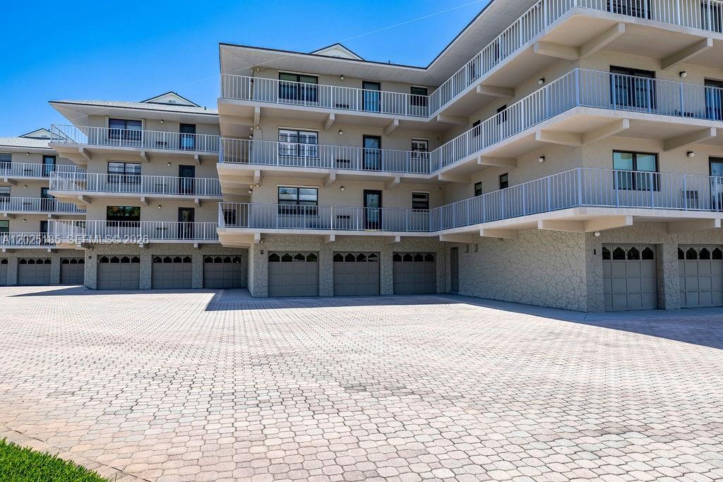 SEA WATCH CONDO - Residential