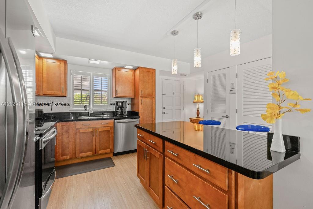 SEA WATCH CONDO - Residential