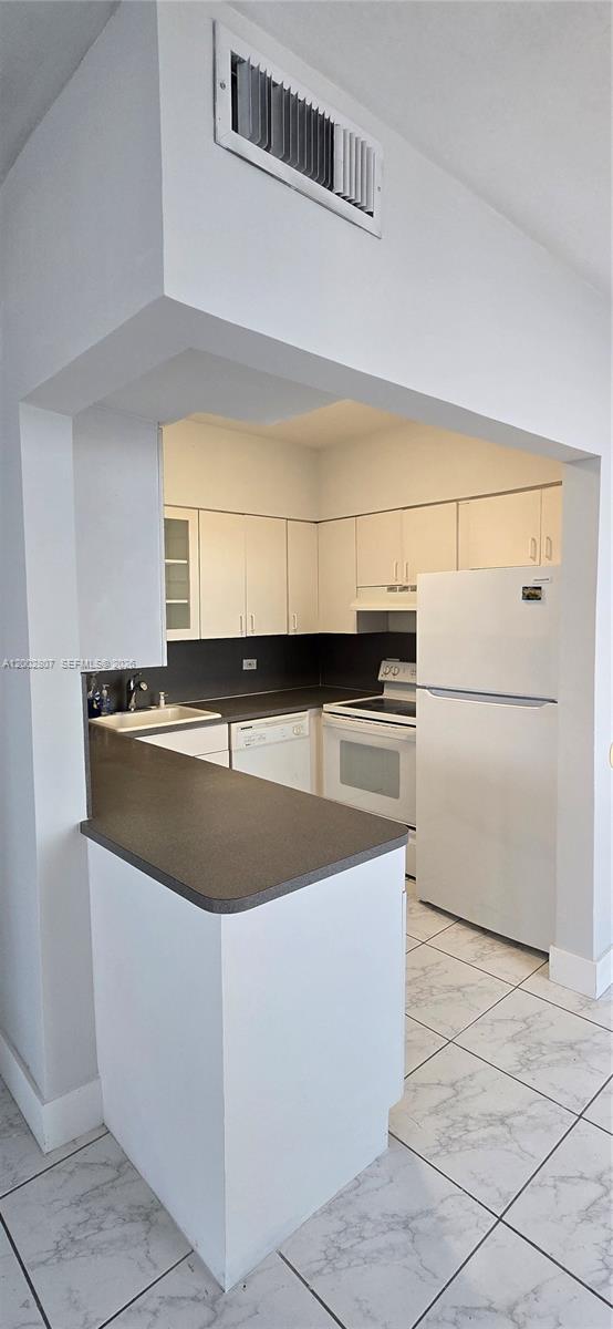 PARKVIEW POINT CONDO - Residential