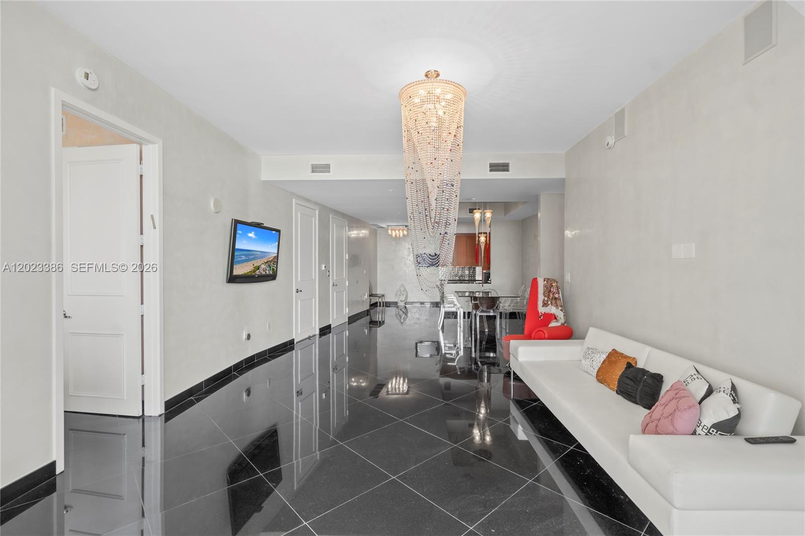 TRUMP PALACE CONDO - Residential