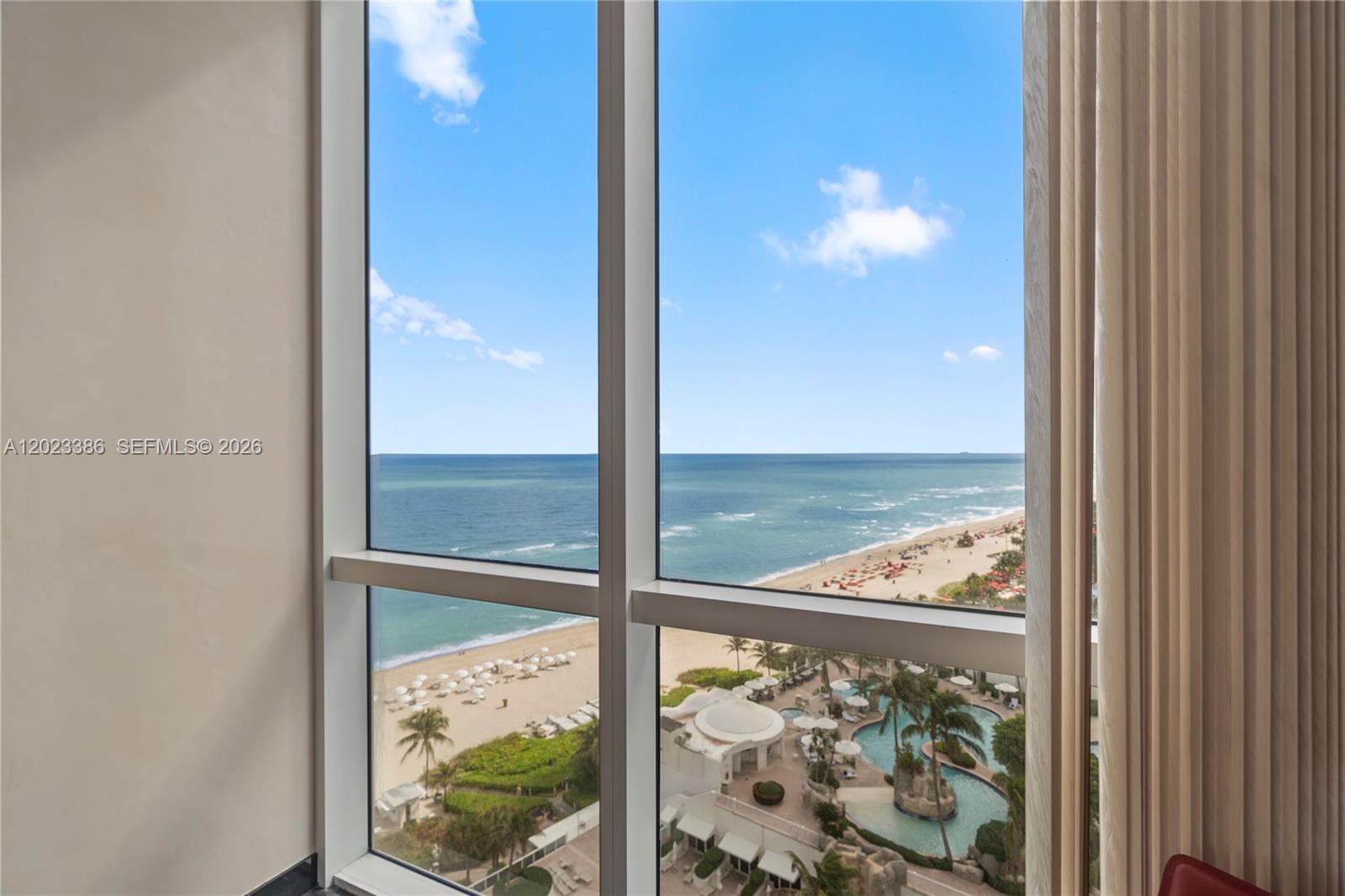 TRUMP PALACE CONDO - Residential
