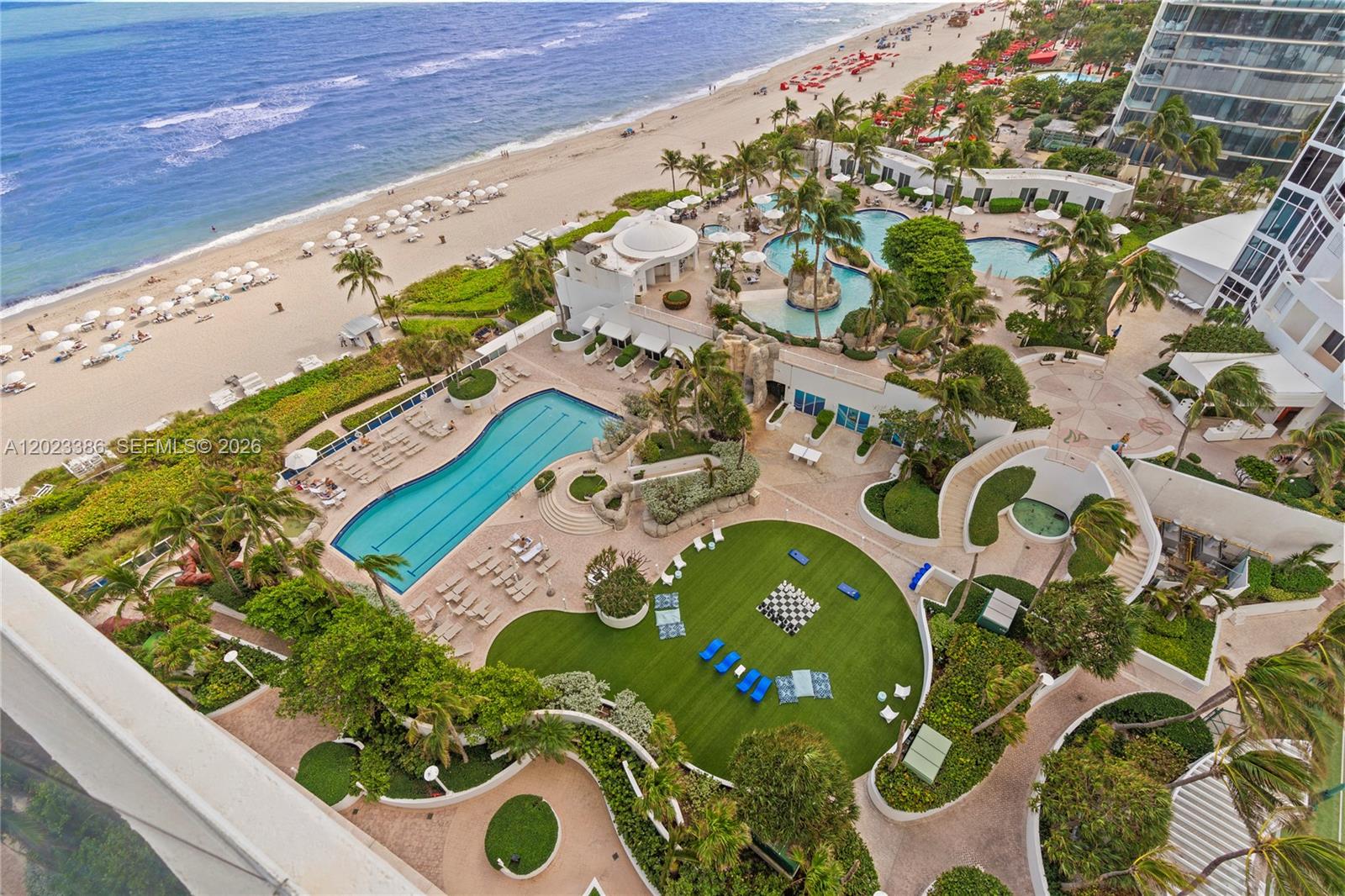 TRUMP PALACE CONDO - Residential