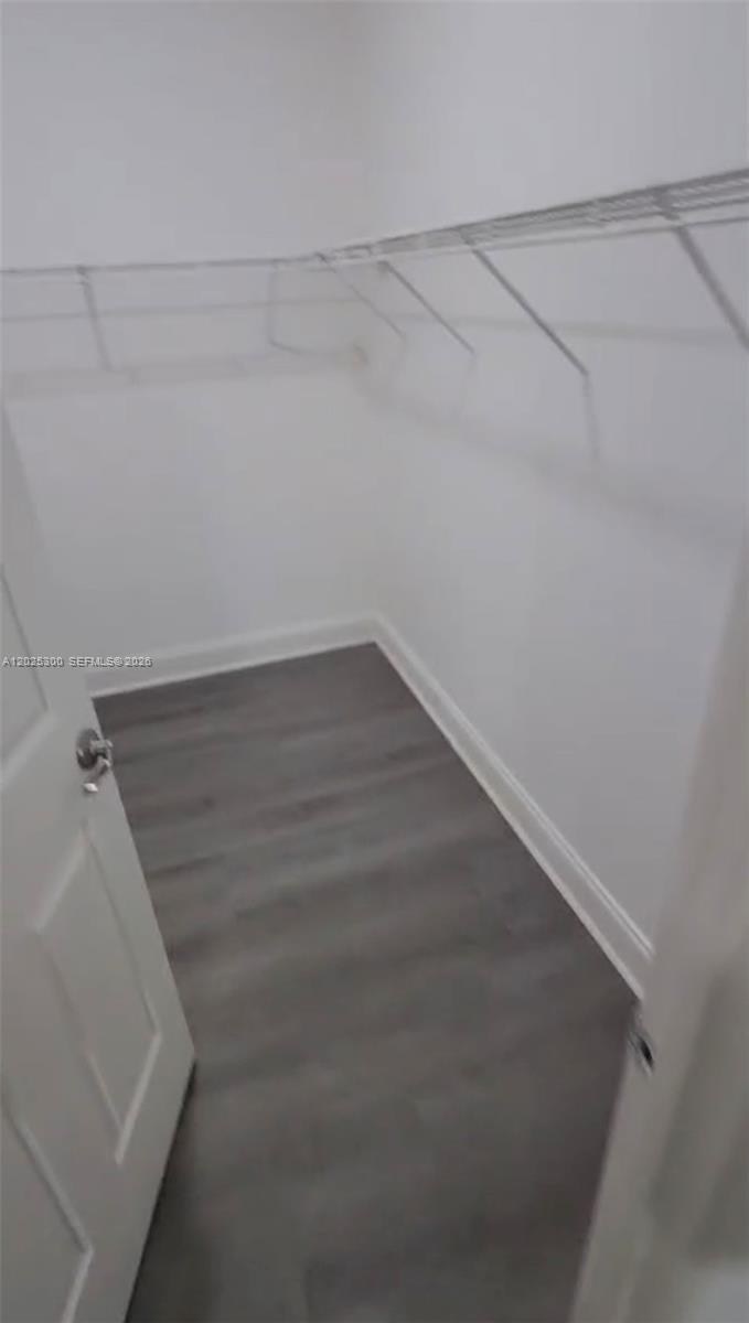 VILLA PALMS CONDO - Residential Lease