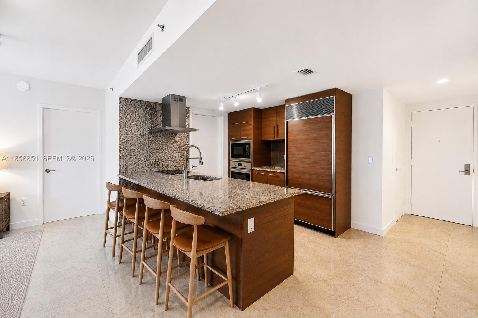 ICON BRICKELL NO TWO - Residential