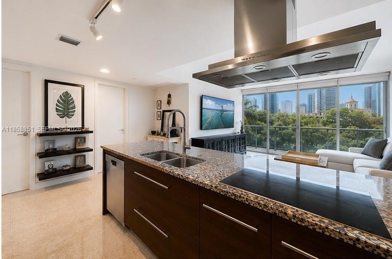 ICON BRICKELL NO TWO - Residential