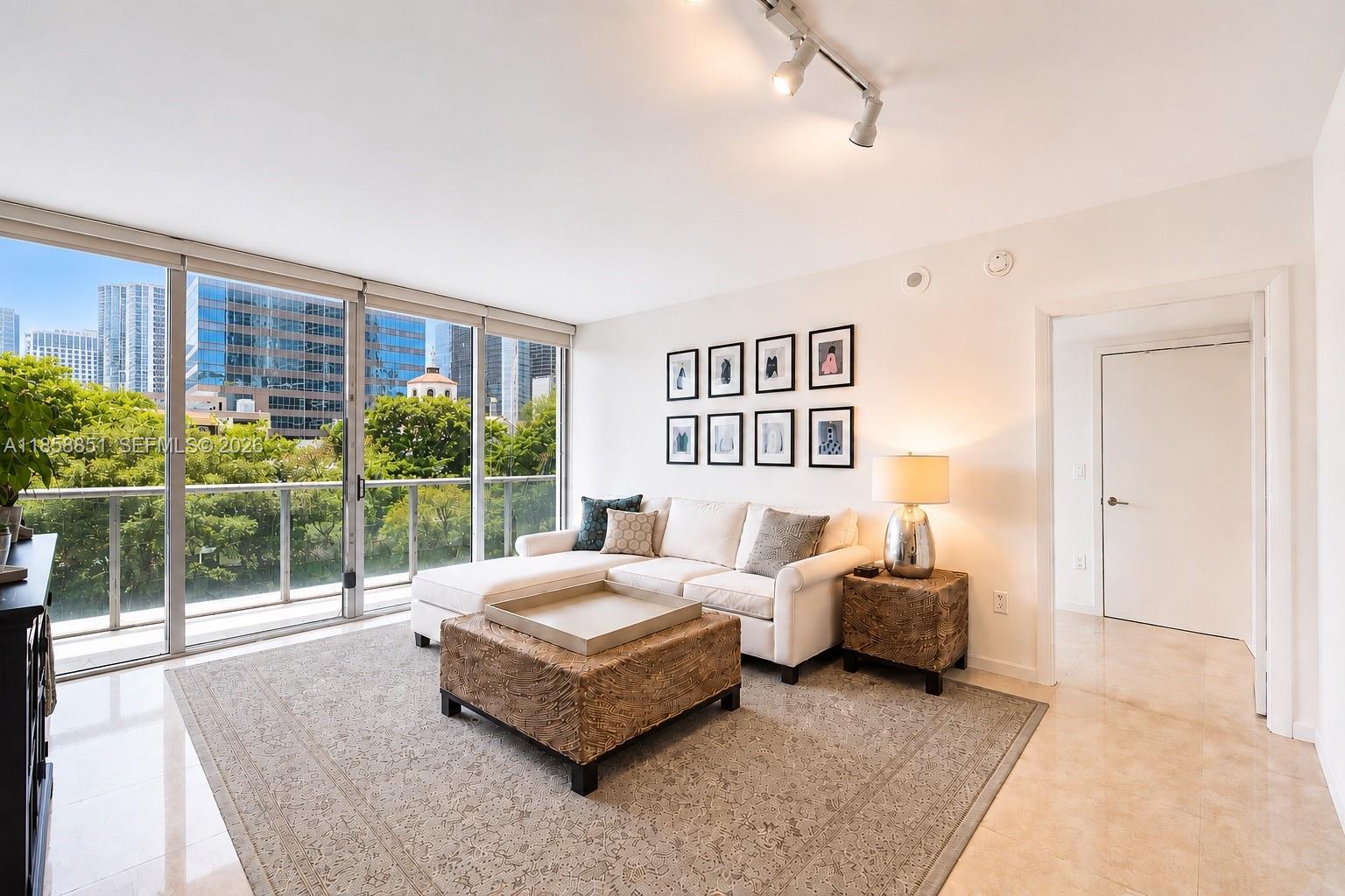 ICON BRICKELL NO TWO - Residential