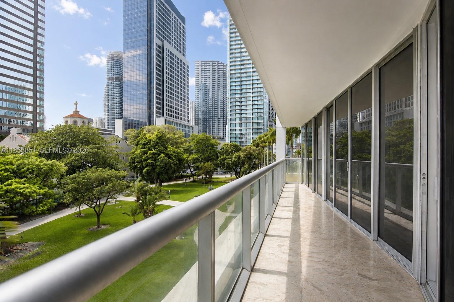 ICON BRICKELL NO TWO - Residential