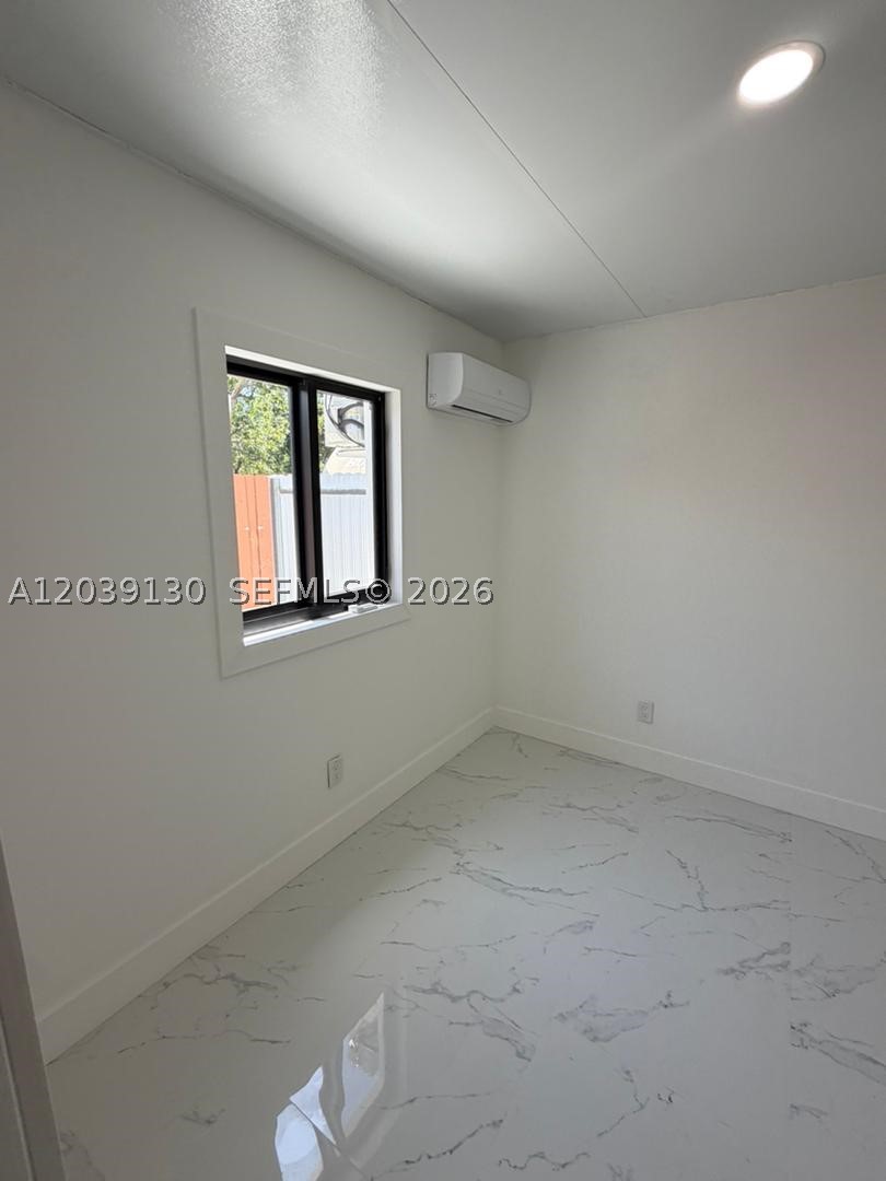 PRITT MANOR - Residential Lease