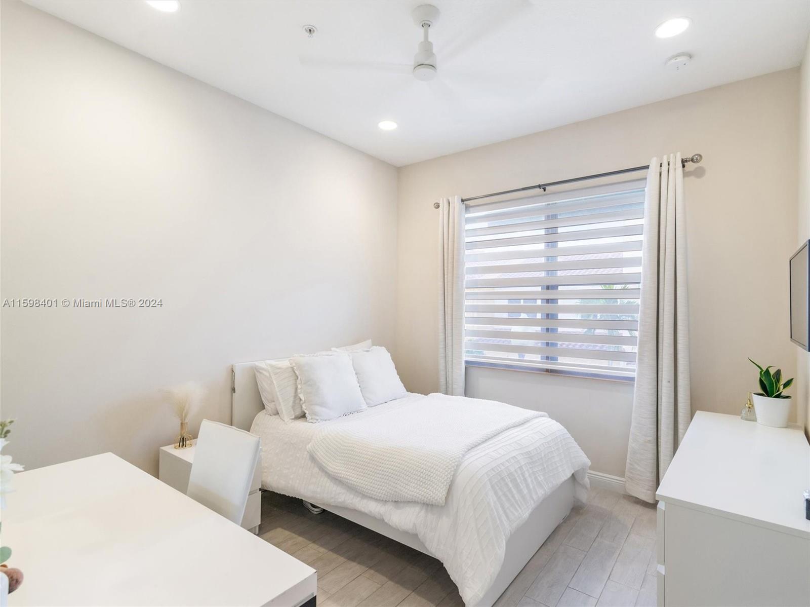 PEMBROKE FALLS-PHASE 1 - Residential Lease
