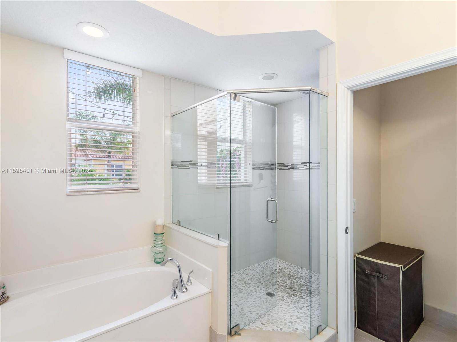 PEMBROKE FALLS-PHASE 1 - Residential Lease