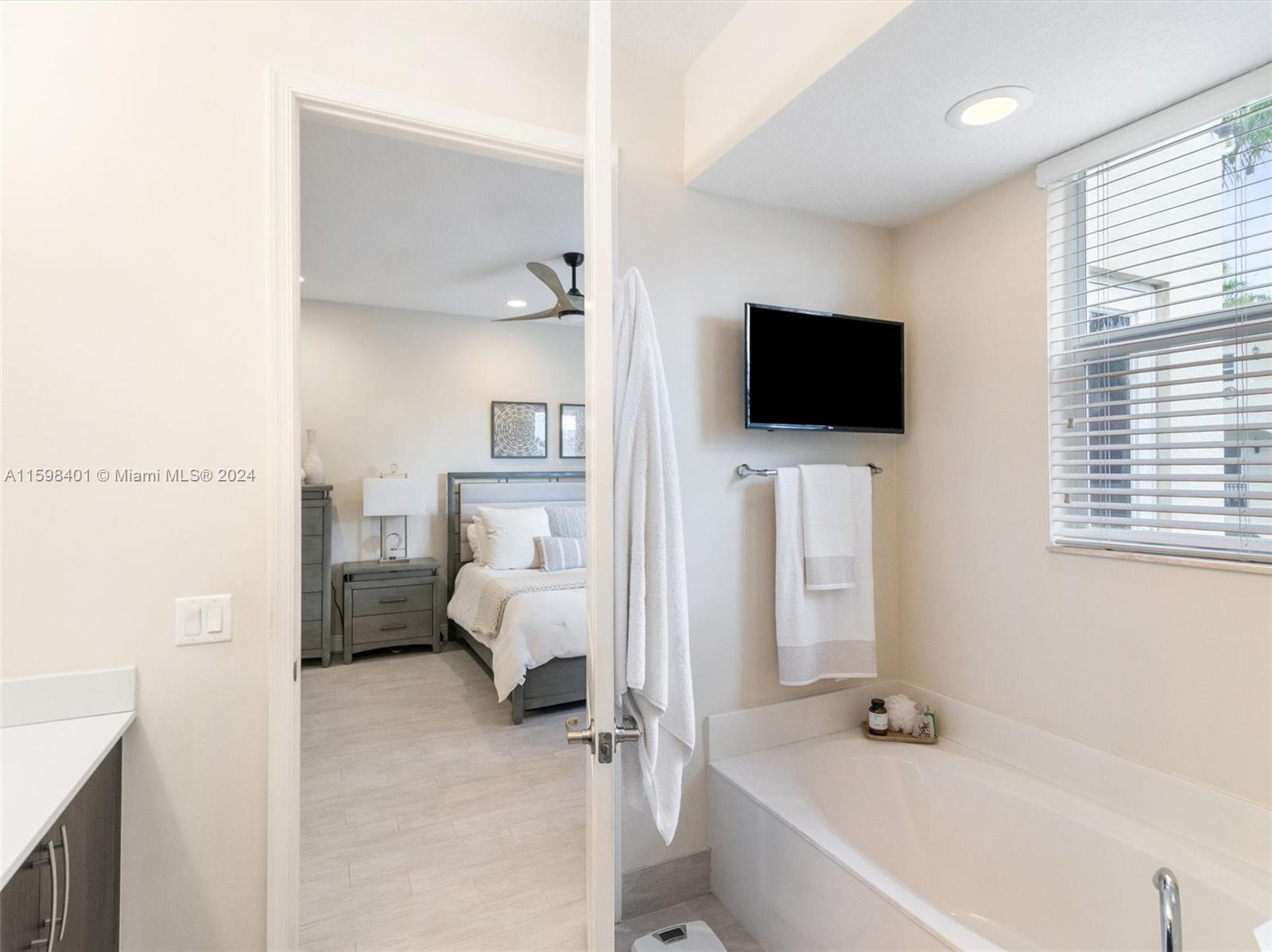 PEMBROKE FALLS-PHASE 1 - Residential Lease