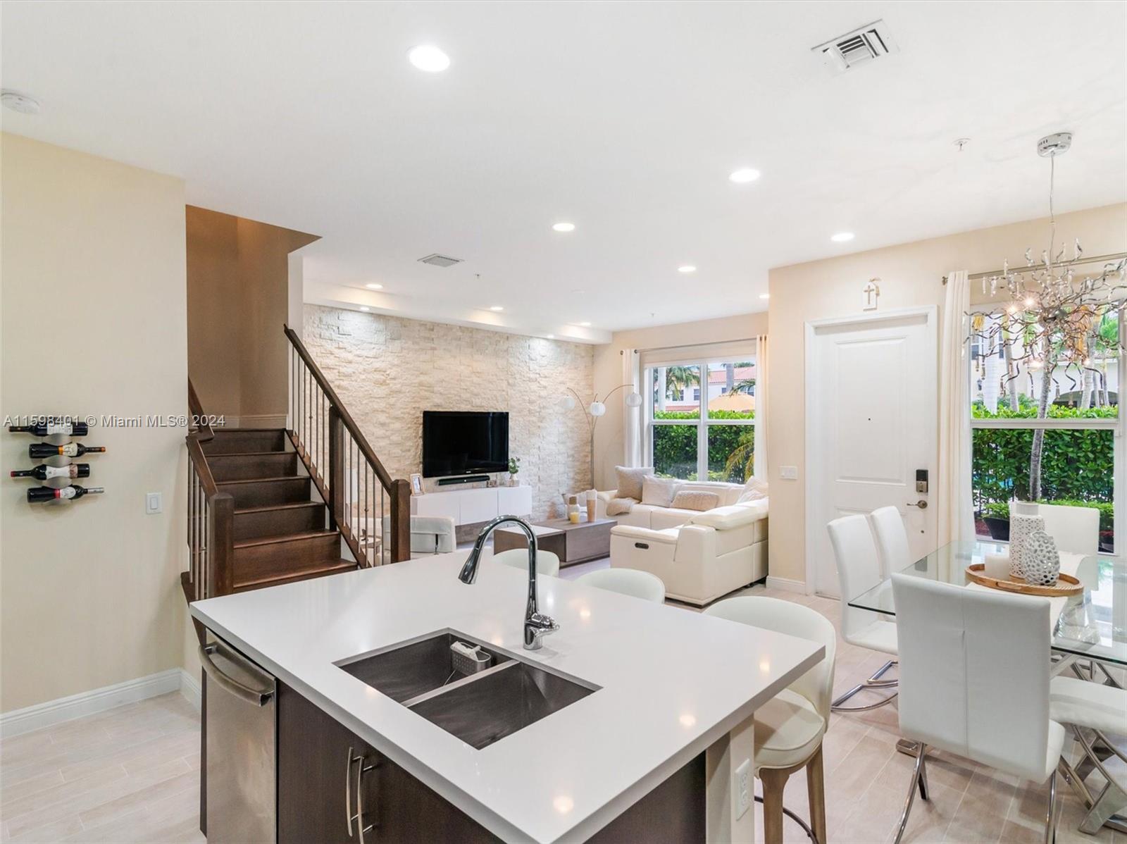 PEMBROKE FALLS-PHASE 1 - Residential Lease