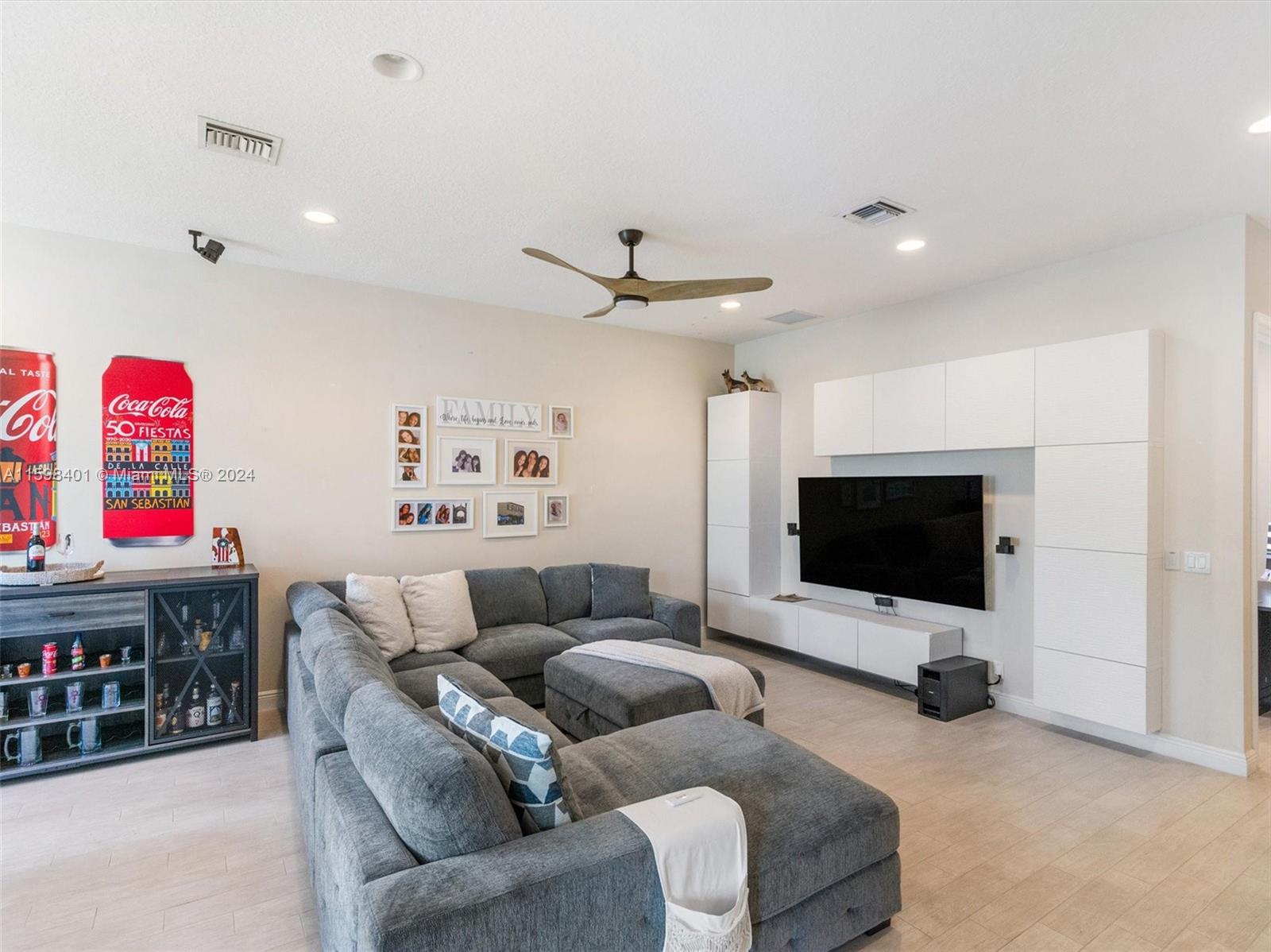 PEMBROKE FALLS-PHASE 1 - Residential Lease
