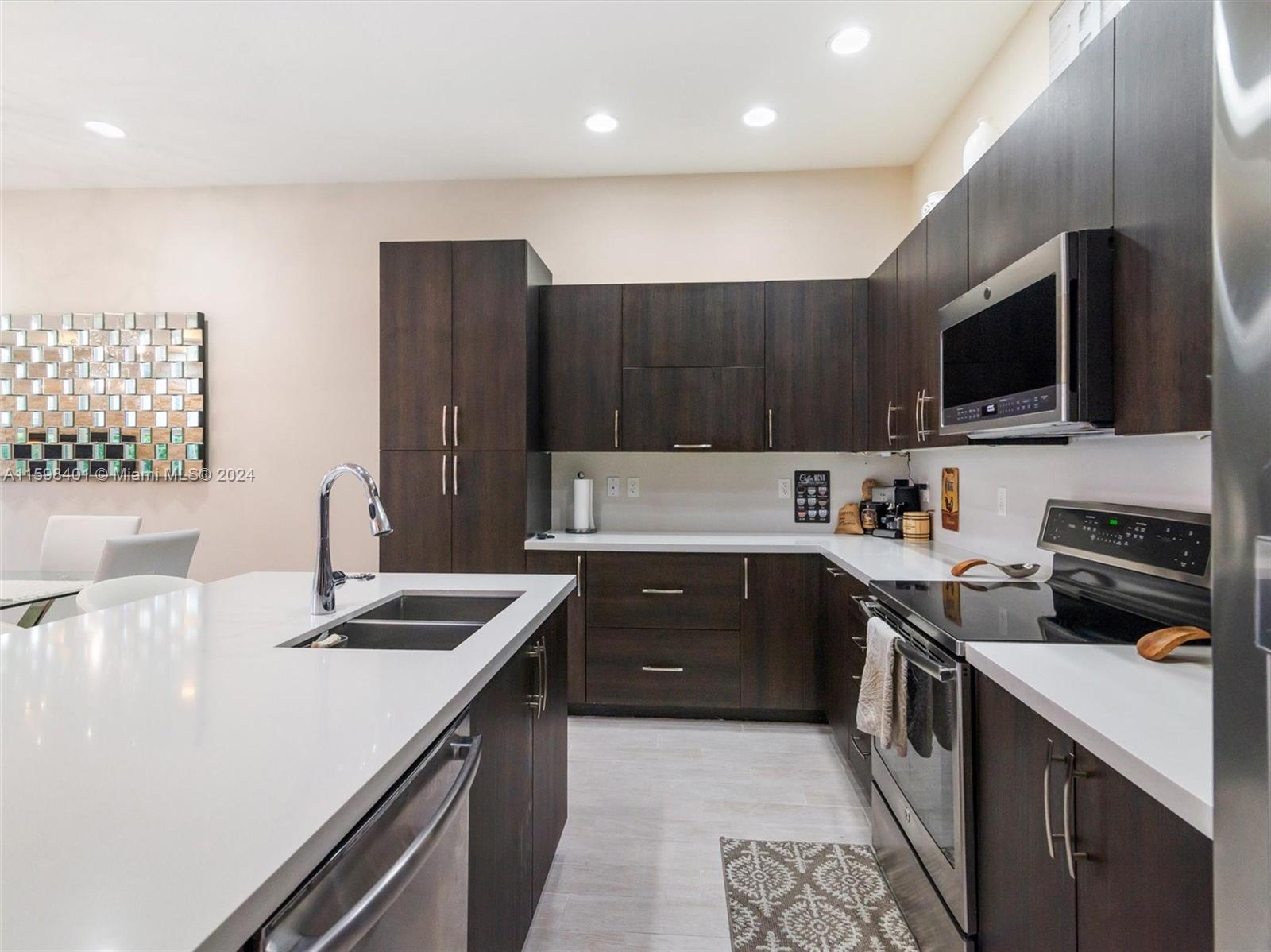 PEMBROKE FALLS-PHASE 1 - Residential Lease