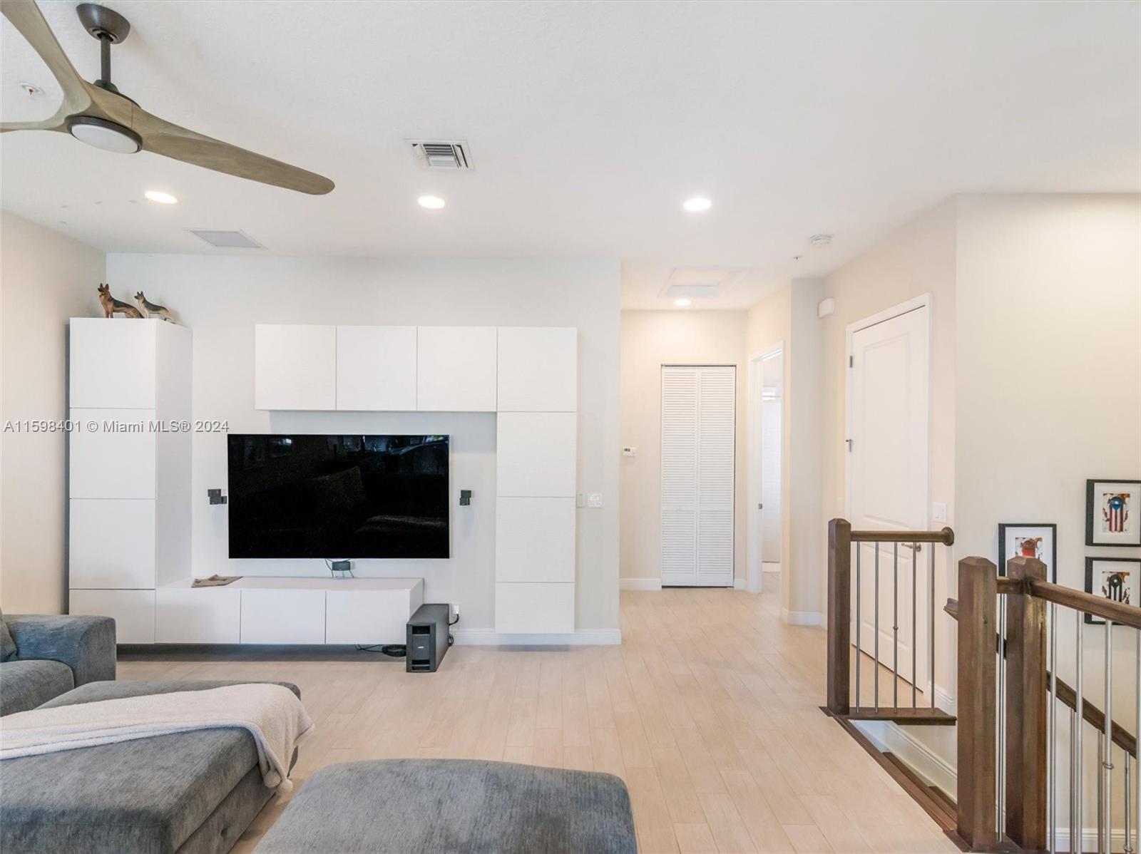 PEMBROKE FALLS-PHASE 1 - Residential Lease