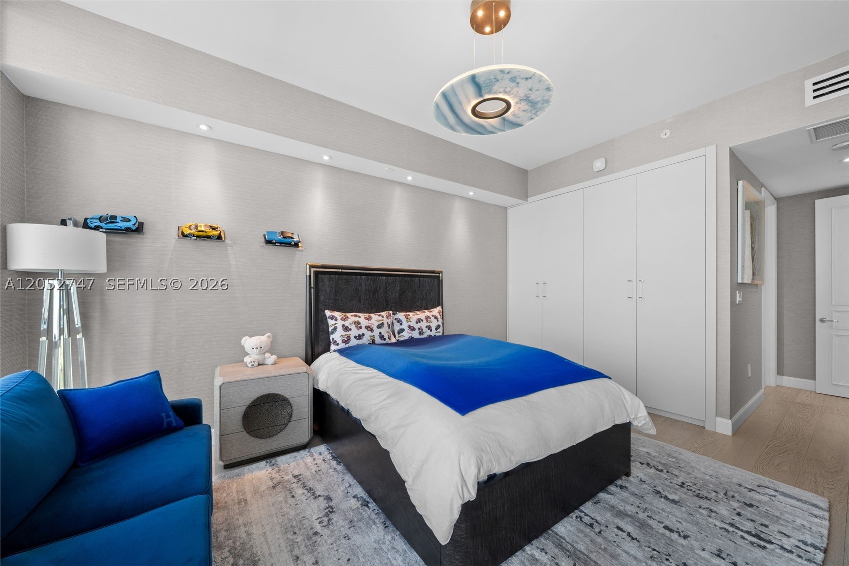 TURNBERRY OCEAN COLONY - Residential