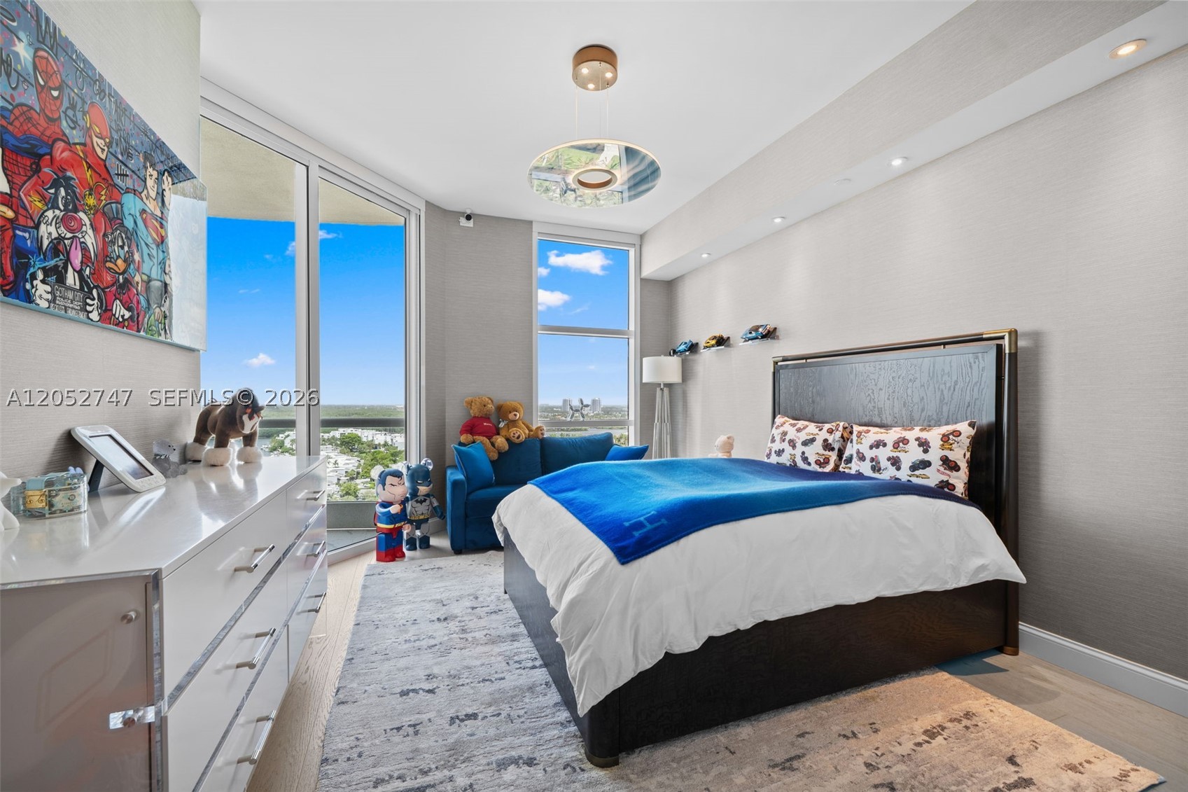 TURNBERRY OCEAN COLONY - Residential
