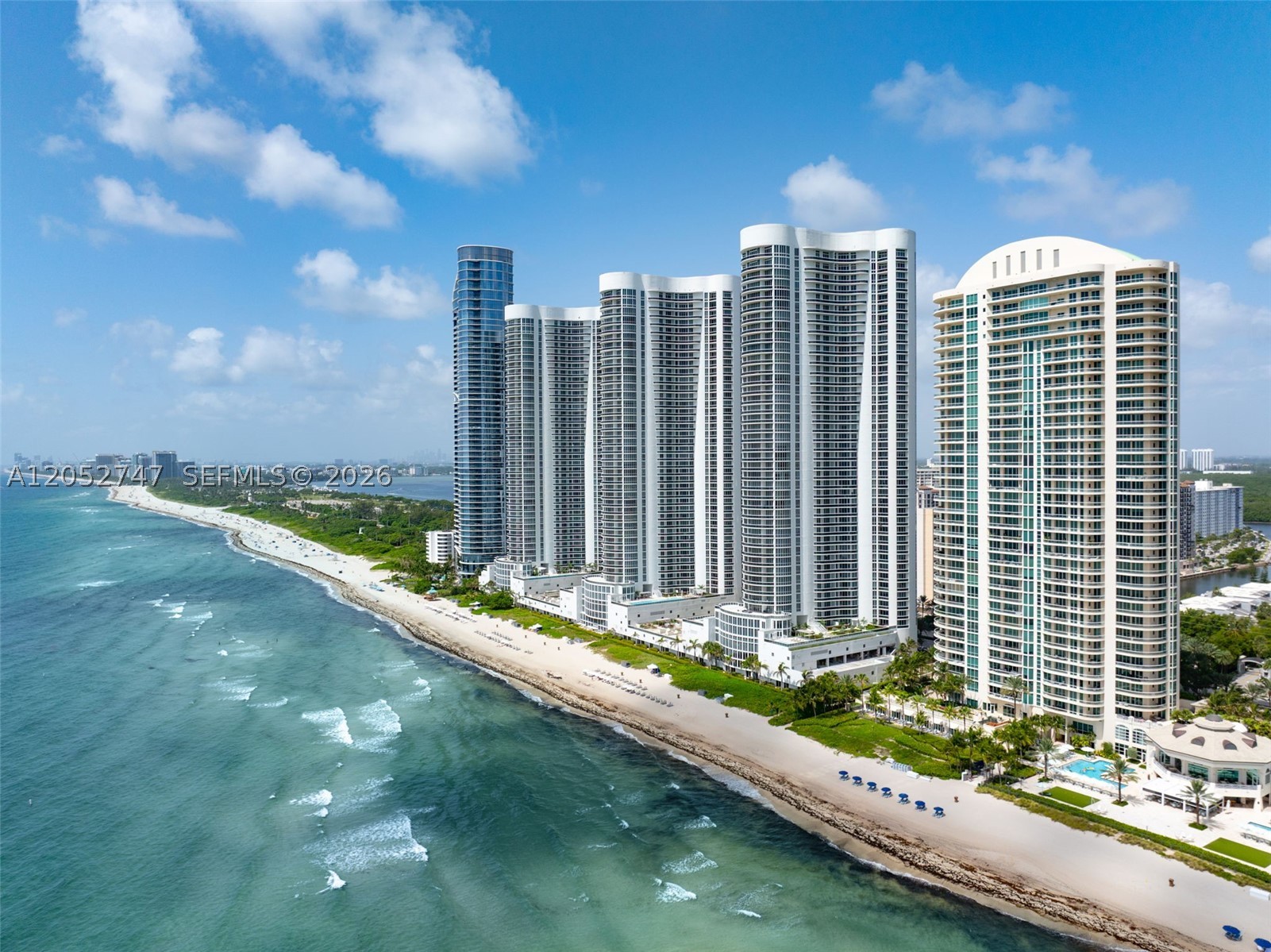 TURNBERRY OCEAN COLONY - Residential