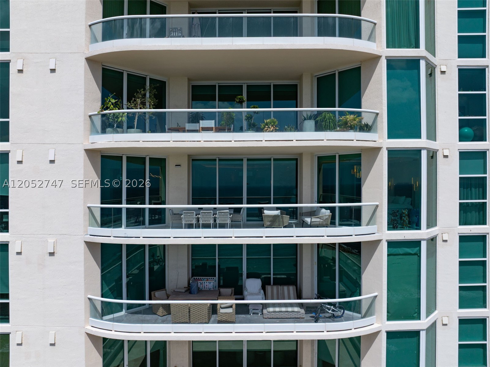 TURNBERRY OCEAN COLONY - Residential