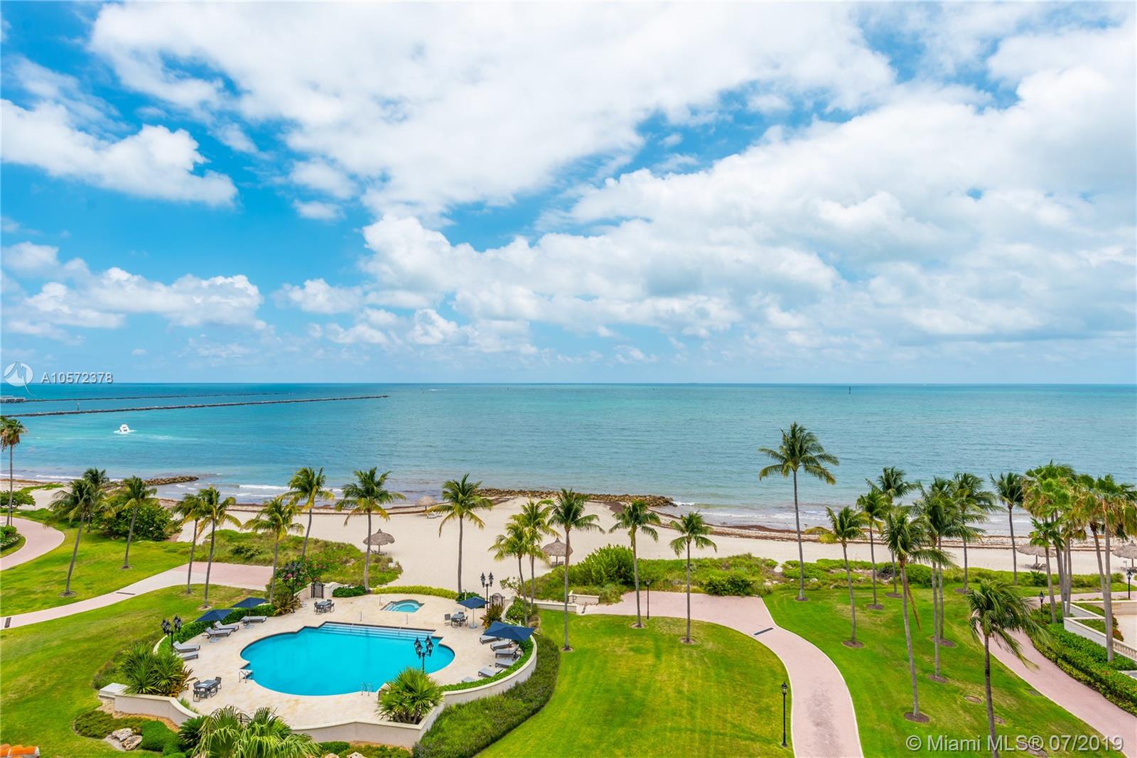 OCEANSIDE FISHER ISL COND - Residential